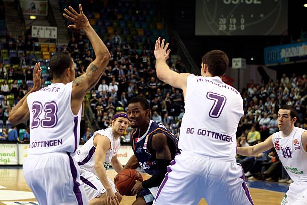 她精湛的直 她精湛的直