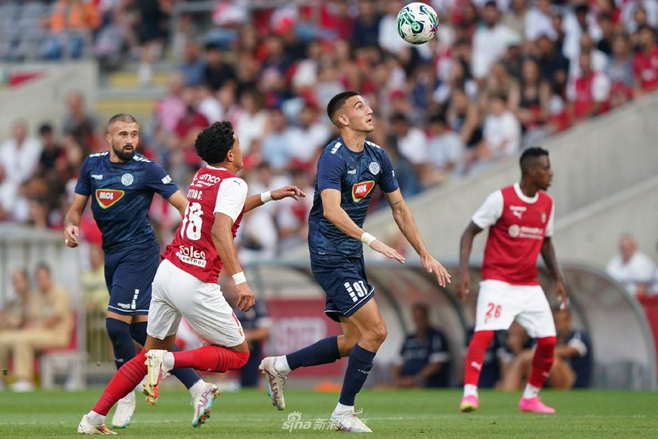 无论成绩如 无论成绩如