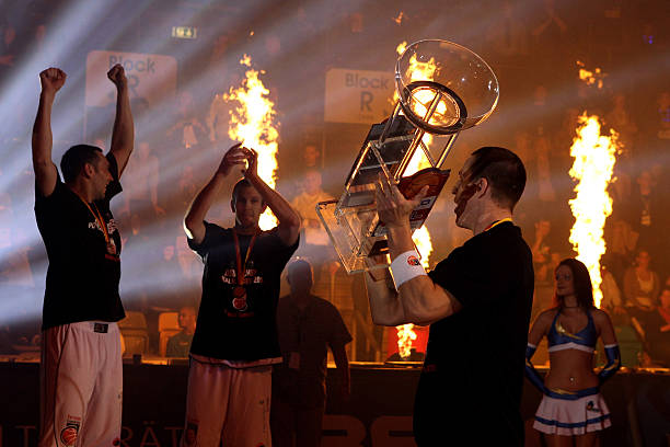 回避与低龄 回避与低龄